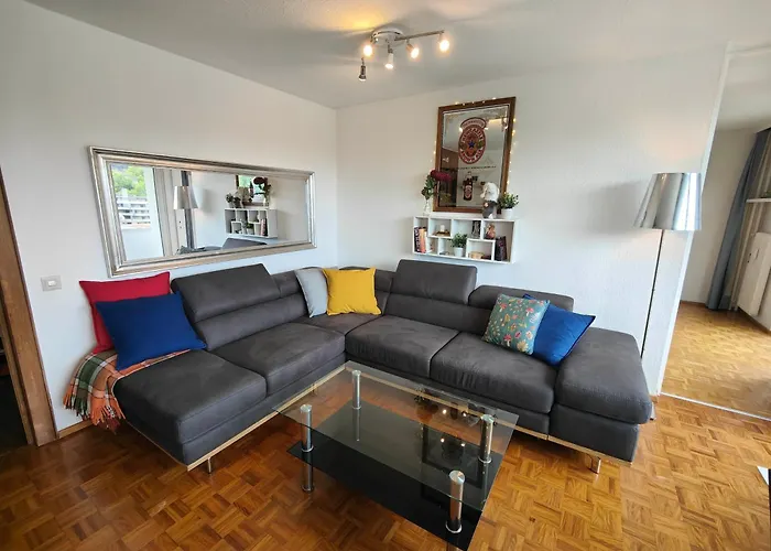 Apartment 2 Bedroom At Bahnhofcity